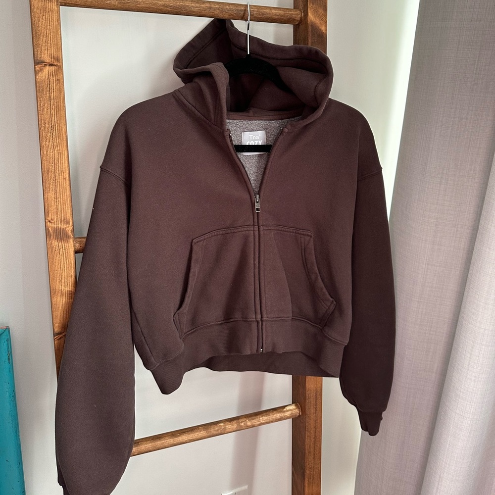 Aritzia boyfriend boxy zipped hoodie Rich Mocha Brown